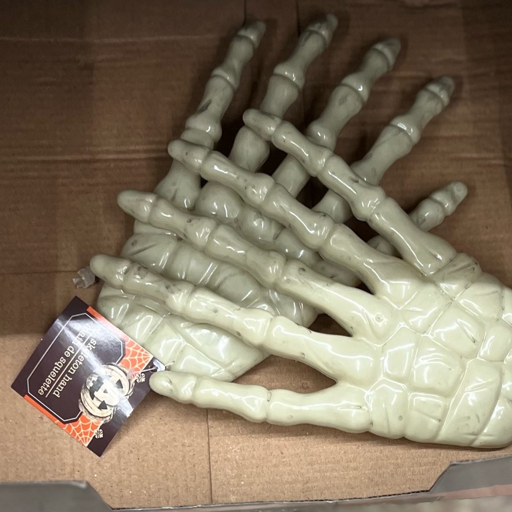 Halloween decor